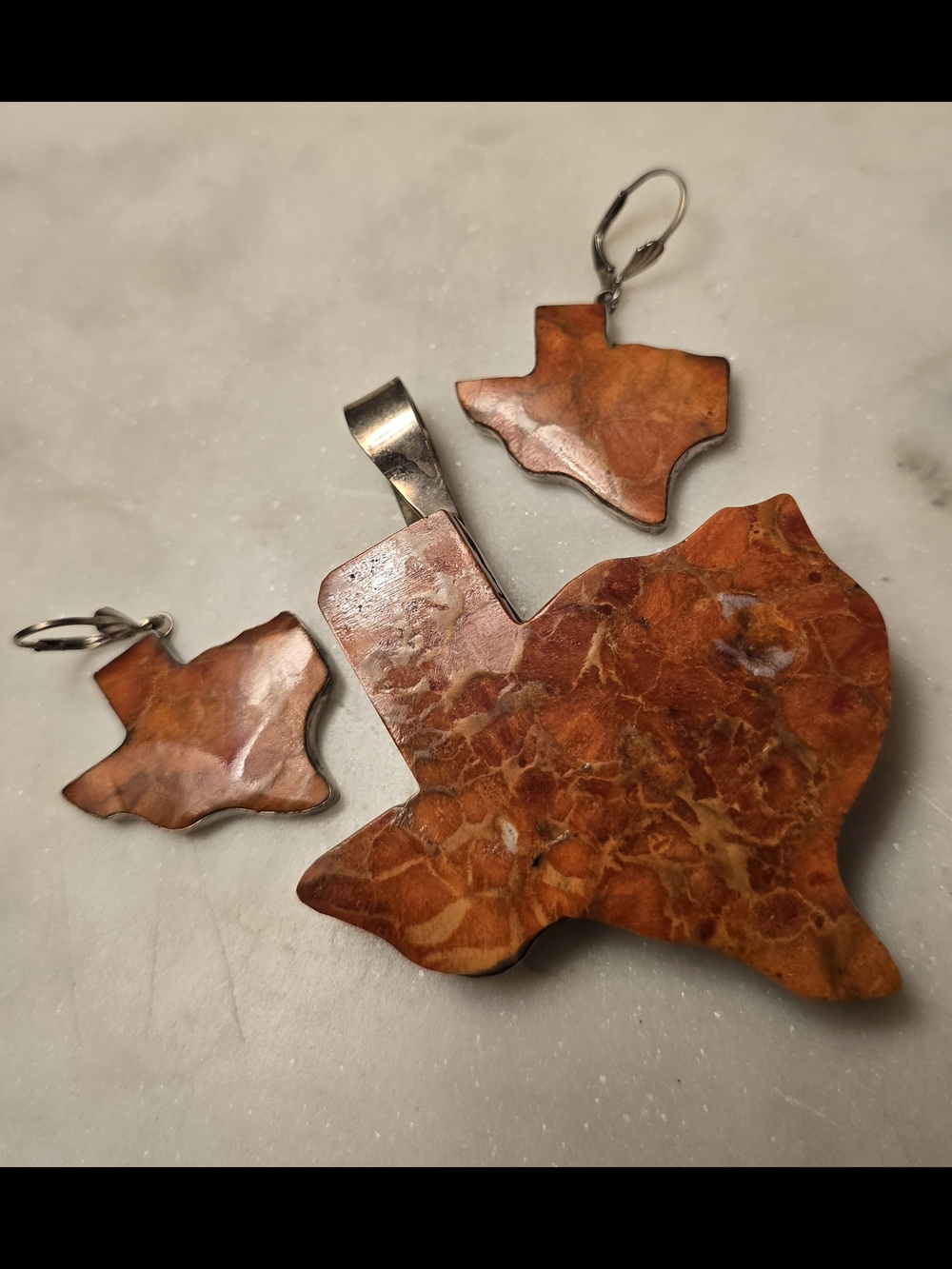 Texas Shaped Red-Brown Stone Pendant and Earring Set